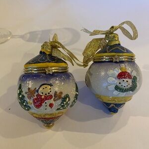Vintage Ceramic Trinket Box Christmas Ornaments Set of 2